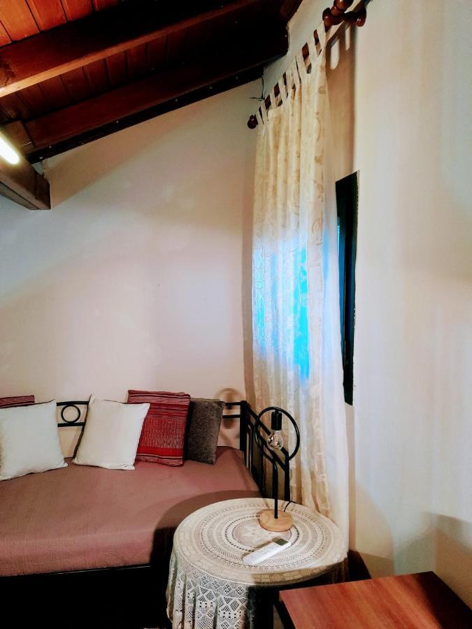 Kounoupidhianá Casa Matzuranaヴィラ エクステリア 写真